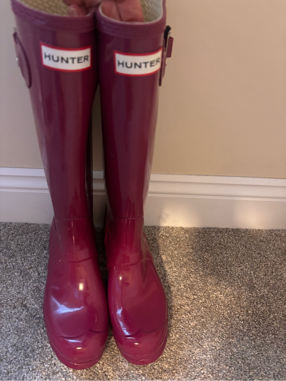 Hunter Women's Tall Gloss Rain Boots - Berry Plum